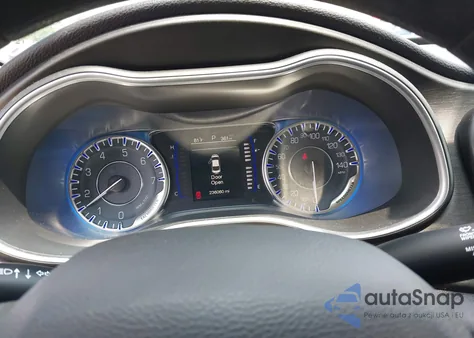 2015 Chrysler 200 Limited from USA, damaged, VIN 1C3CCCAB9FN586011